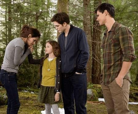 暮光之城4破晓下花絮,破晓下幕后花絮揭秘：星光熠熠的幕后故事